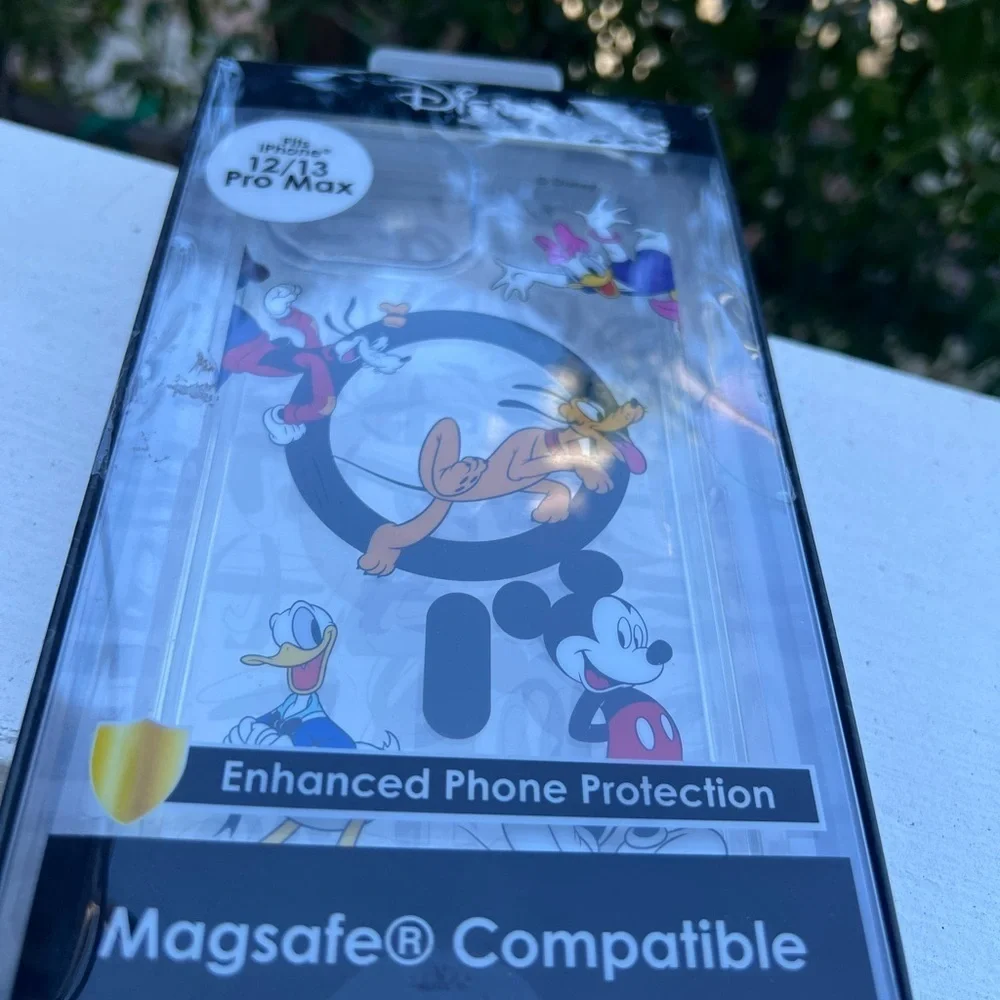 Disney iPhone Case with Vibrant Character Designs PRO-Max 12-13 Case New